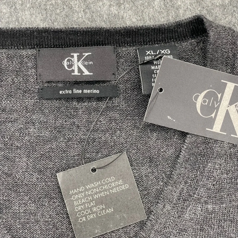 Calvin Klein Mens Sweater Large Extra Fine Merino Wool V-Neck Grey New